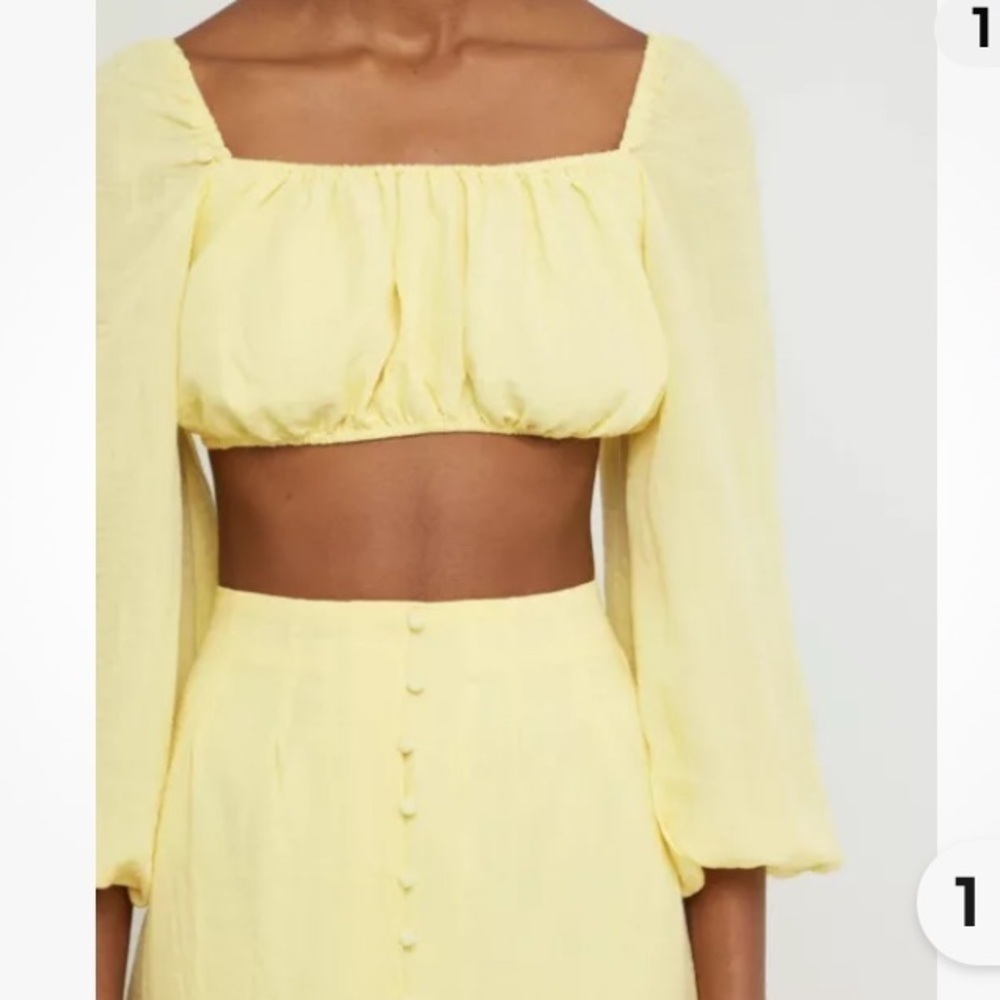 Women's Square Neck Crop Top in Pale Yellow